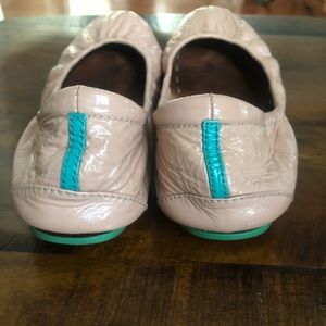 Well loved Tieks Blush Patent Leather Flat-Sz 7